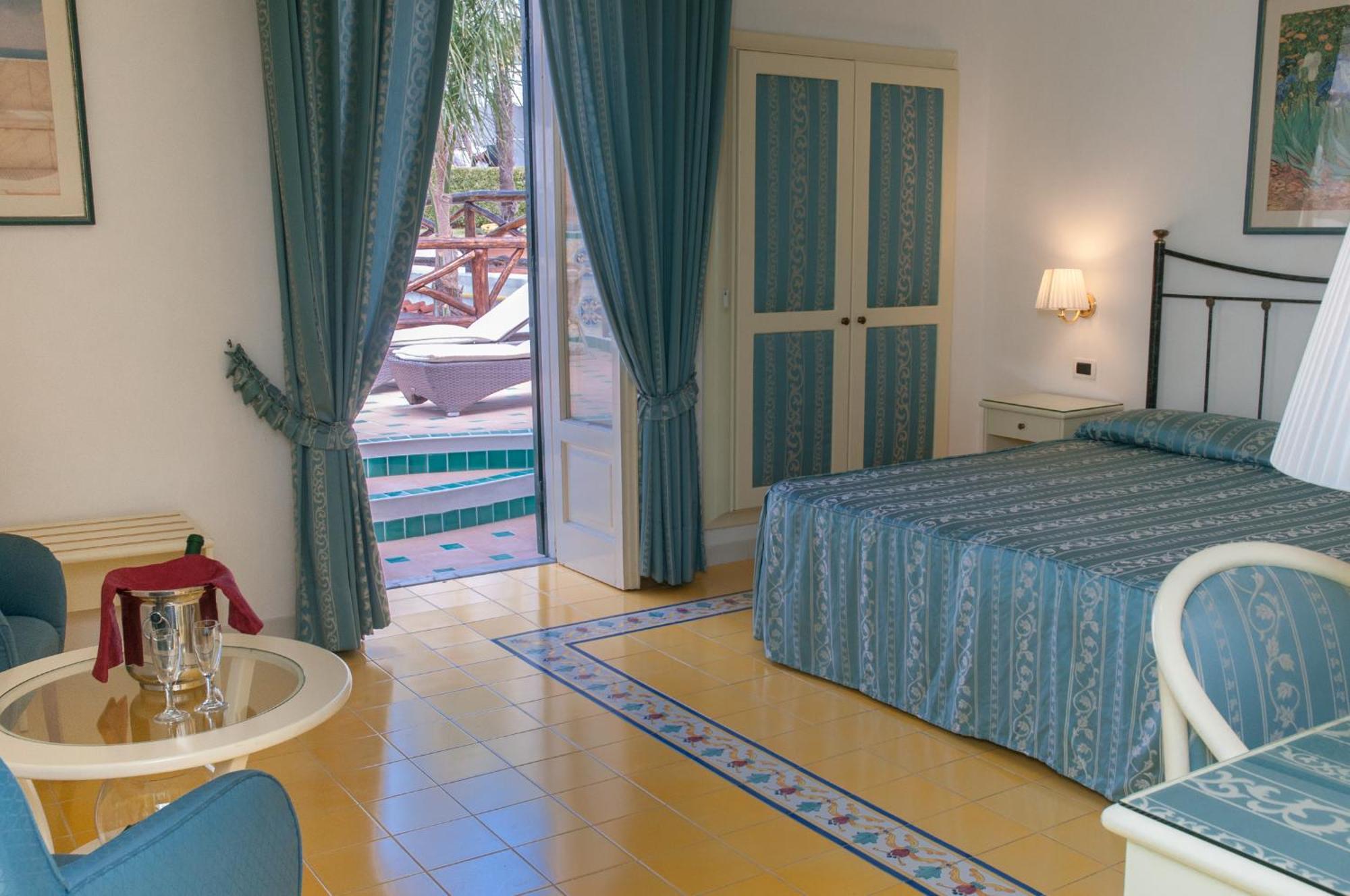 Hotel Villa Bianca Forio di Ischia Eksteriør billede