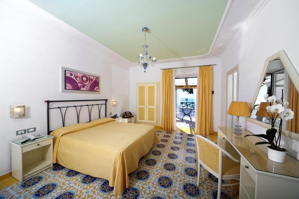 Hotel Villa Bianca Forio di Ischia Værelse billede